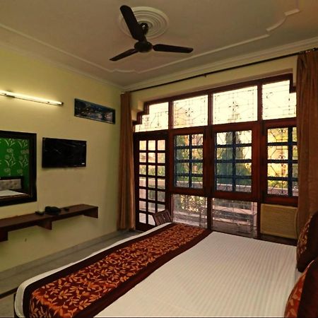 Hari Villa Residency --Near Noida Indoor Stadium Extérieur photo