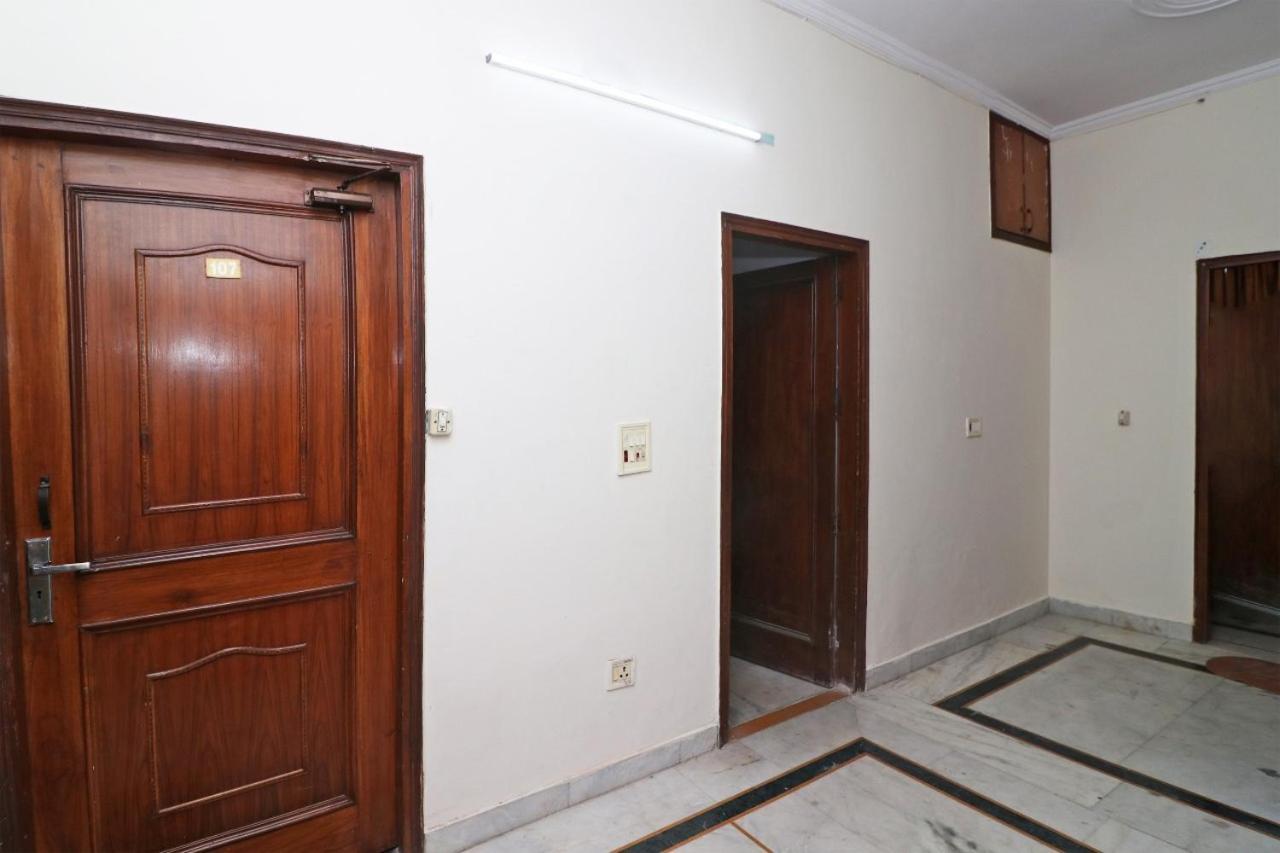 Hari Villa Residency --Near Noida Indoor Stadium Extérieur photo