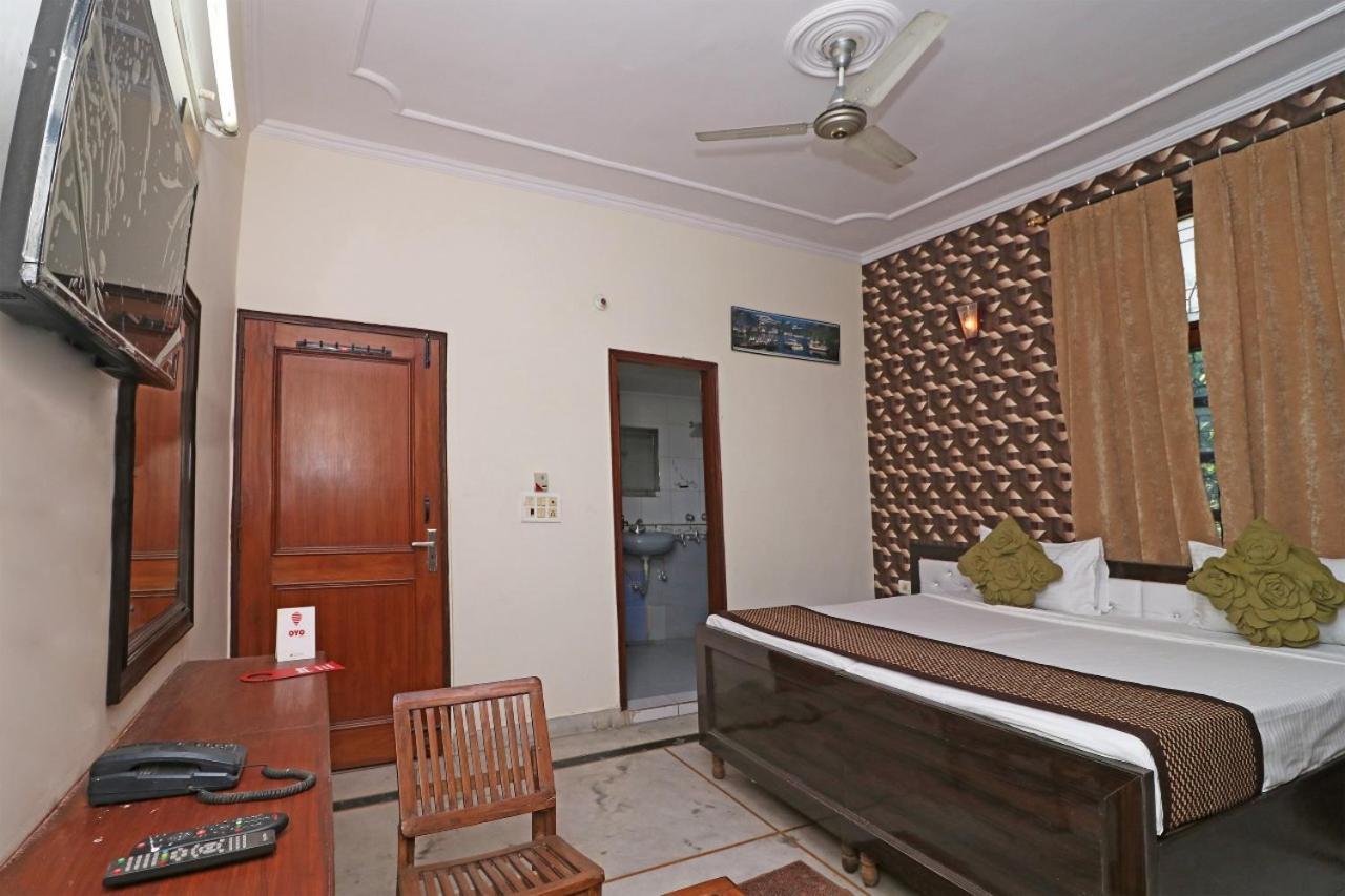 Hari Villa Residency --Near Noida Indoor Stadium Extérieur photo